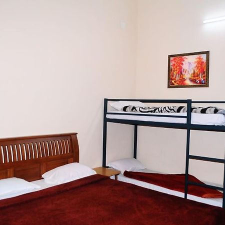 Park Corner Home Stay กูนูร์ ภายนอก รูปภาพ