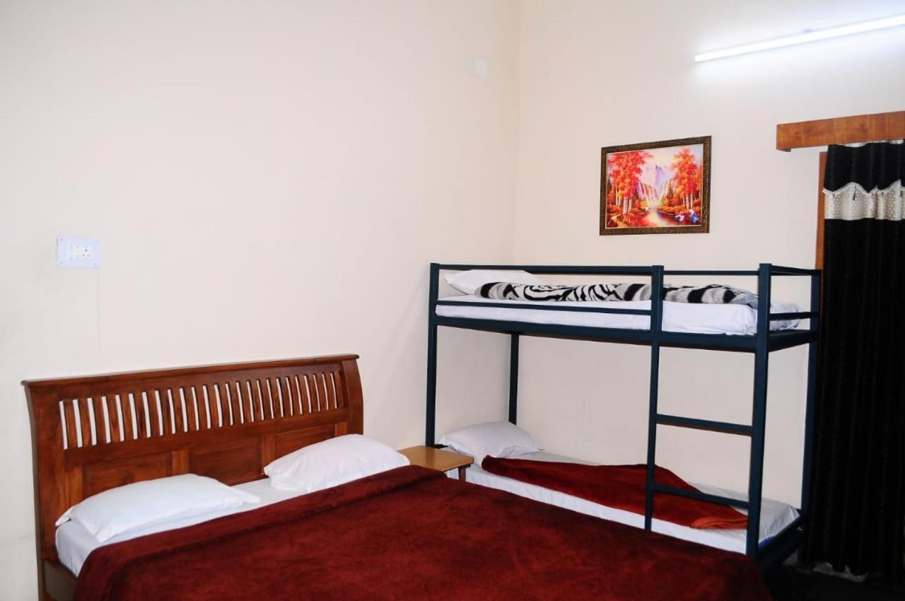 Park Corner Home Stay กูนูร์ ภายนอก รูปภาพ