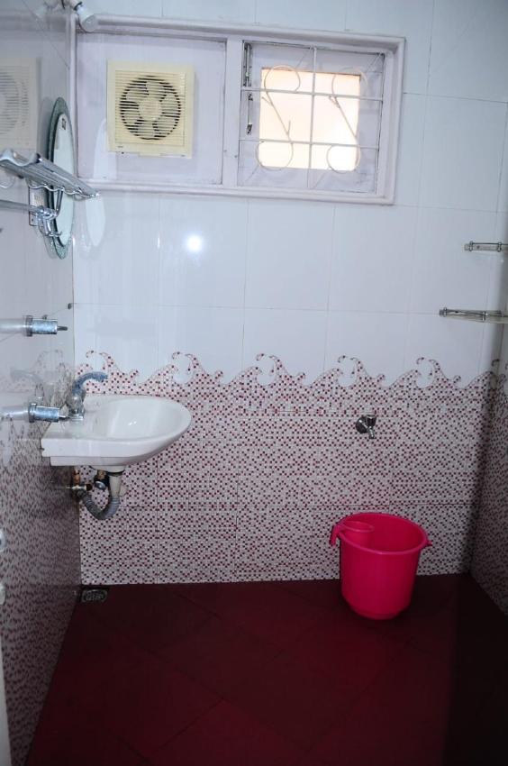 Park Corner Home Stay กูนูร์ ภายนอก รูปภาพ