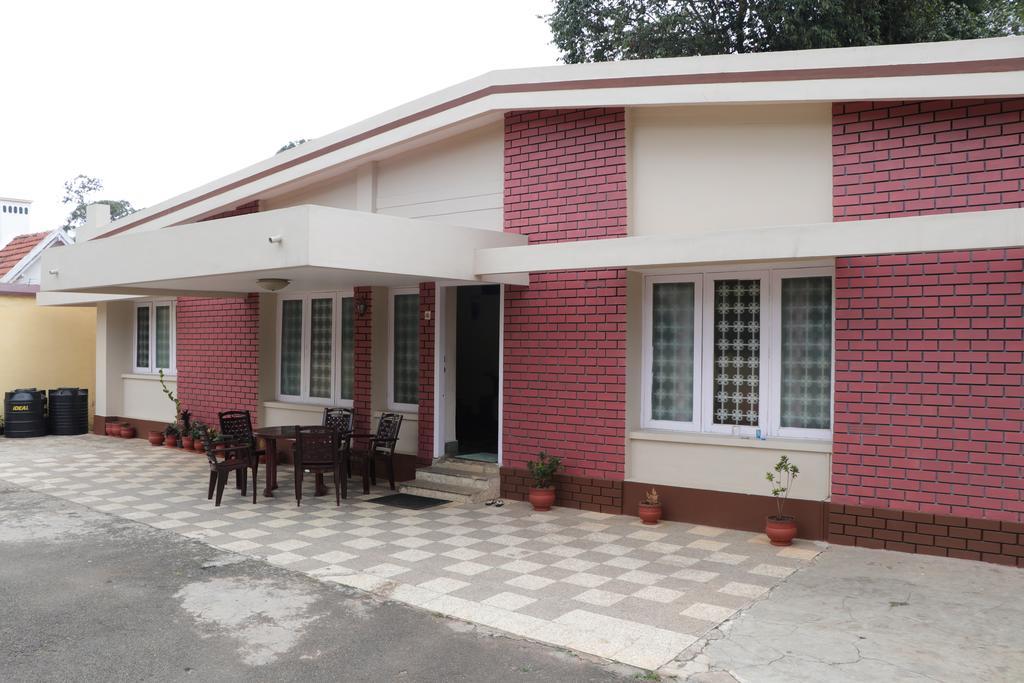 Park Corner Home Stay กูนูร์ ภายนอก รูปภาพ