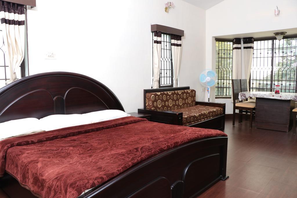 Park Corner Home Stay กูนูร์ ภายนอก รูปภาพ
